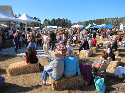 <p>CasparFest 2011 was favored with lovely weather and a colorful crowd of locals and visitors</p>
